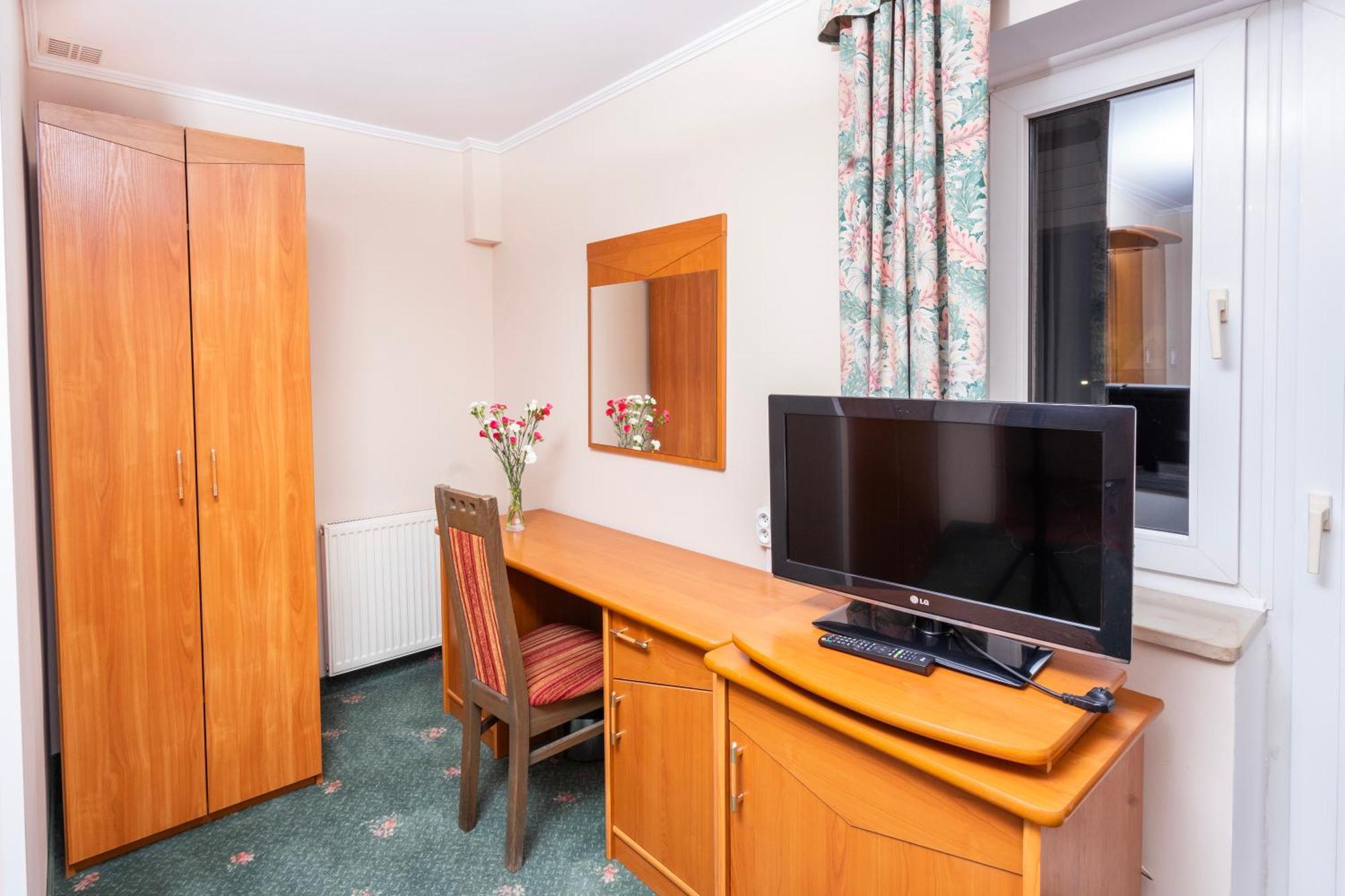 Hotel Victory Home Varsovia Exterior foto
